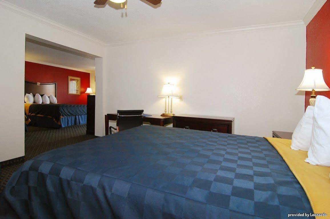 Americas Best Value Inn Kingsville Exteriör bild
